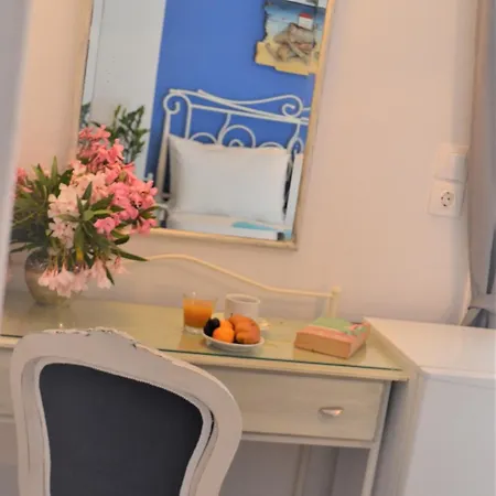 Ξενοδοχείο κάστρο Σκιάθος Πόλη