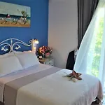 Kastro Hotel *