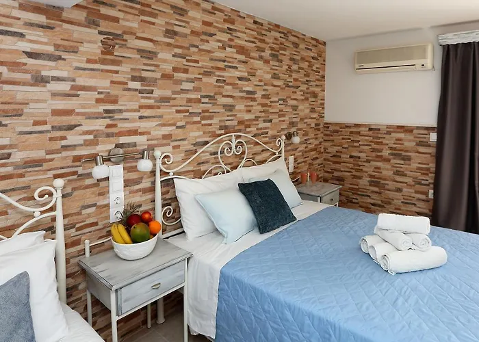 Hotel Kastro Skiathos Town